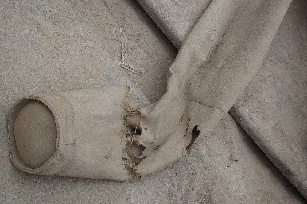 除尘布袋频繁破损是为何？