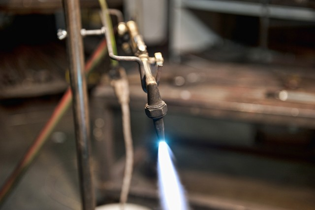 钢铁行业的自动点火系统：引领现代生产的安全与效率